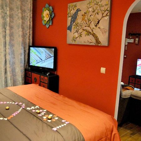 Apartamentos Deluxe Con Jacuzzi O Chimenea Love For Two Collado Mediano Dış mekan fotoğraf