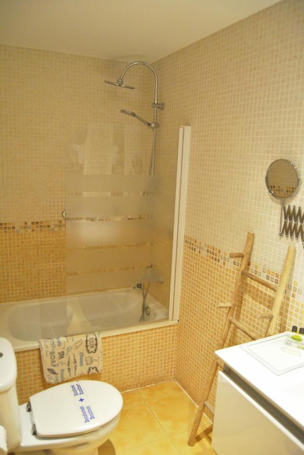 Apartamentos Deluxe Con Jacuzzi O Chimenea Love For Two Collado Mediano Dış mekan fotoğraf