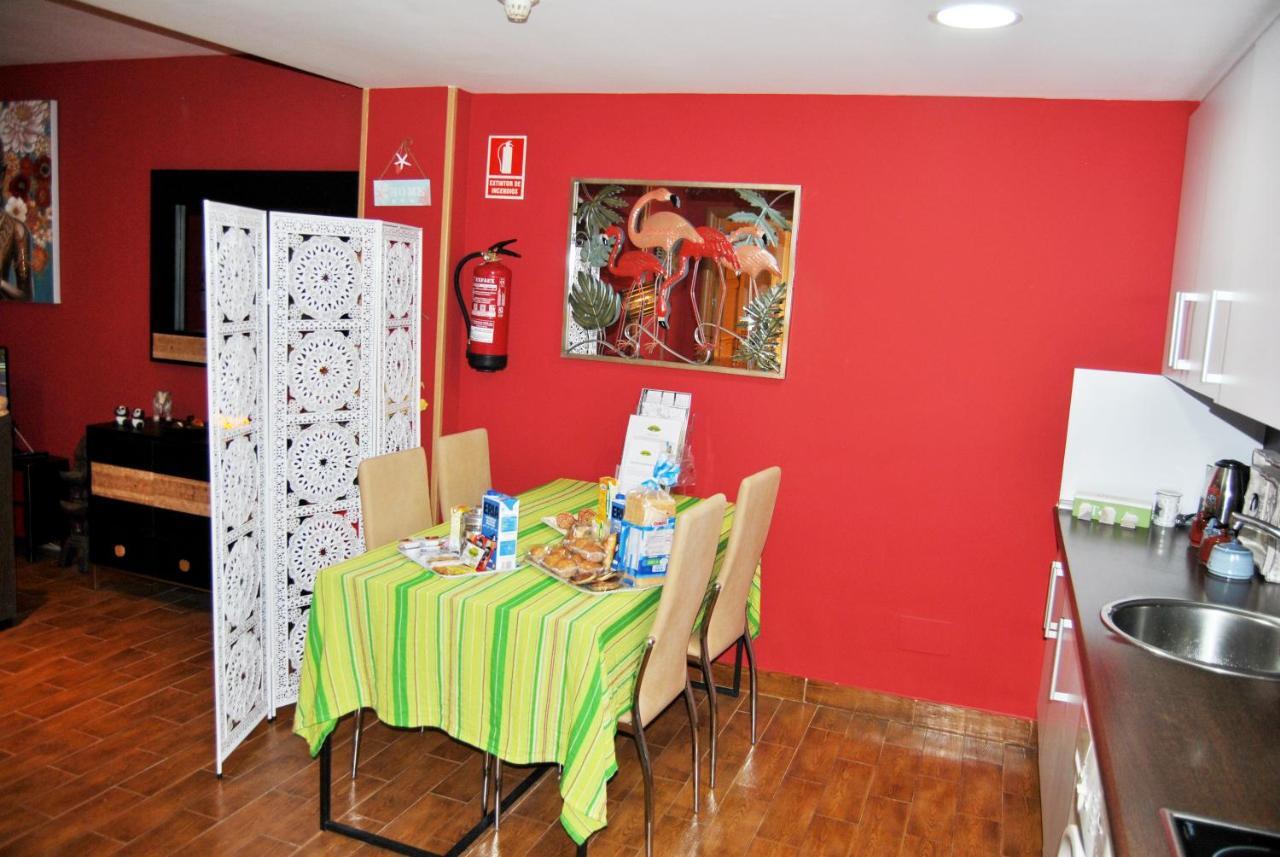 Apartamentos Deluxe Con Jacuzzi O Chimenea Love For Two Collado Mediano Dış mekan fotoğraf